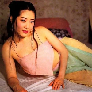 The Inspiring Life and Ageless Beauty of Japanese-Taiwanese Actress Asami Kanno - image 1