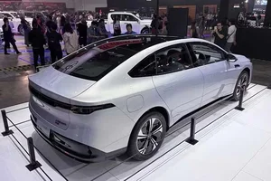 Nissan Primera Revived: The Return of an Iconic Family Sedan - image 3