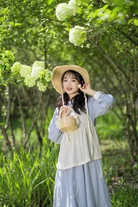 Elegant Portrait Photography: YiTuYu Art Language Vol.5868 Featuring Xiao Ou O - image 15