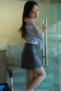 Modern Professionalism in IESS SXJ No.1887 with Model Xiao Jie - image 25