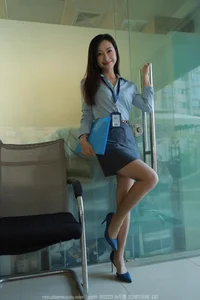 Modern Professionalism in IESS SXJ No.1887 with Model Xiao Jie - image 65
