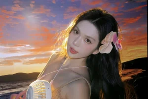 Capturing the Golden Hour: Ngoc Trinh Sunset Photography Inspiration - image 3