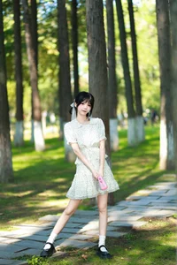 Creative Expression: YiTuYu Art Language Vol.5979 Featuring Jie Ruan Tang - image 5