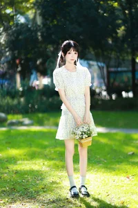 Creative Expression: YiTuYu Art Language Vol.5979 Featuring Jie Ruan Tang - image 2