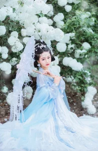 YiTuYu Art Language Vol.4244: Featuring the Elegant Qi Luo Sheng De Xiao Su Su - image 23