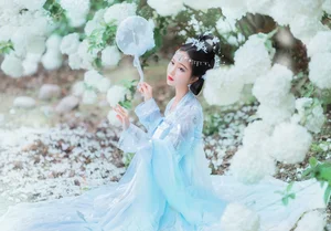 YiTuYu Art Language Vol.4244: Featuring the Elegant Qi Luo Sheng De Xiao Su Su - image 2