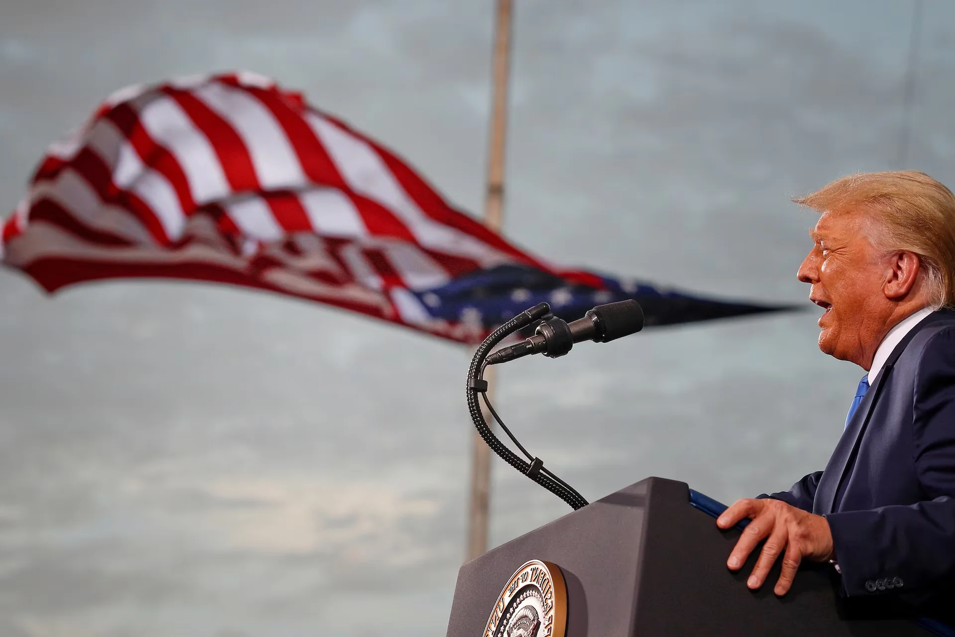 Memorable Moments and Iconic Photography from Donald Trump’s First Presidential Term in the White House