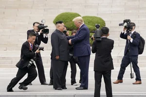 Memorable Moments and Iconic Photography from Donald Trump’s First Presidential Term in the White House - image 0