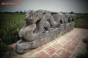 The Feng Shui Curse and the Mystery of the Ho Dynasty Citadel - image 5