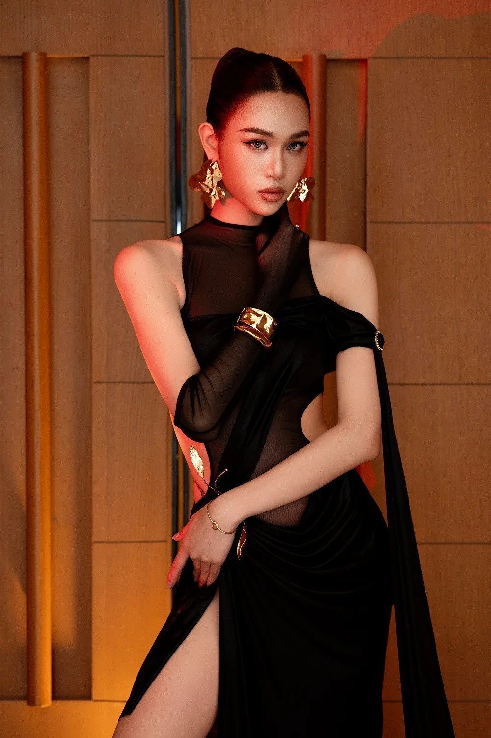 Transgender Runner-up 2025 Nguyen Cao Minh Anh Debuts Her Handsome Boyfriend in Public