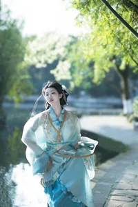 Romantic Elegance in YiTuYu Art Language Vol.6856 Er Liang Feng Yue - image 0