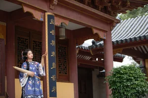 Timeless Elegance: Xin Xin in YiTuYu Art Language Vol.8883 - image 20