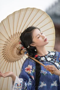 Timeless Elegance: Xin Xin in YiTuYu Art Language Vol.8883 - image 10
