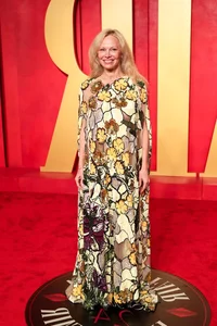 Vanity Fair Oscar After-Party 2024: Rosé, Kylie Jenner, and Kendall Jenner Dominate - image 7