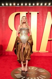 Vanity Fair Oscar After-Party 2024: Rosé, Kylie Jenner, and Kendall Jenner Dominate - image 3