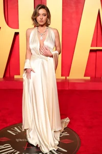 Vanity Fair Oscar After-Party 2024: Rosé, Kylie Jenner, and Kendall Jenner Dominate - image 5