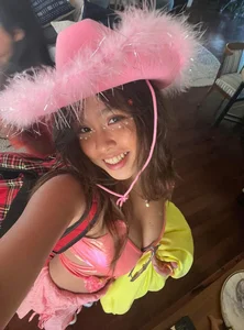 Phuong Chanel's Daughter Graduates and Lands Prestigious Role at TikTok US - image 7