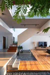 30 Innovative Mezzanine Designs for Small Townhouses with Greenery - image 26