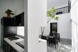 Khanh House: A Modern Hoi An Townhouse Blending Nature and Heritage - image 15