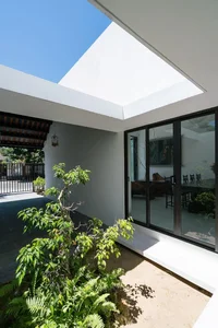 Khanh House: A Modern Hoi An Townhouse Blending Nature and Heritage - image 30