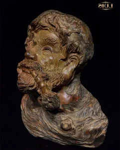 Fisherman Discovers Hidden Fortune Inside a Piece of Rotten Wood Found at Sea - image 7