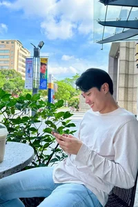 Vietnamese Pop Queen My Tam Stuns Fans with Ageless Beauty and Youthful Glow - image 1