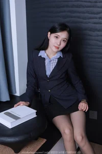 Wanping Black Silk Secretary: Exquisite IESS Leg Model Photography Collection Part 3 - image 15