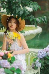 YiTuYu Art Language Vol.6751: Graceful Expressions by Yu Er - image 4
