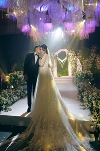 Inside the Romantic Wedding of Runner-up Phuong Anh and Her Businessman Husband - image 1