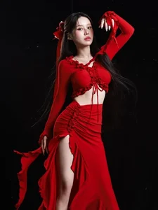 Korean Beauty Gains Popularity in Vietnam with Fluent Language Skills and Style - image 5