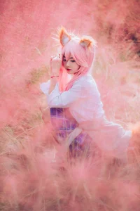 YiTuYu Art Language Vol.4302: Capturing the Ethereal Beauty of Hu Ya - image 13
