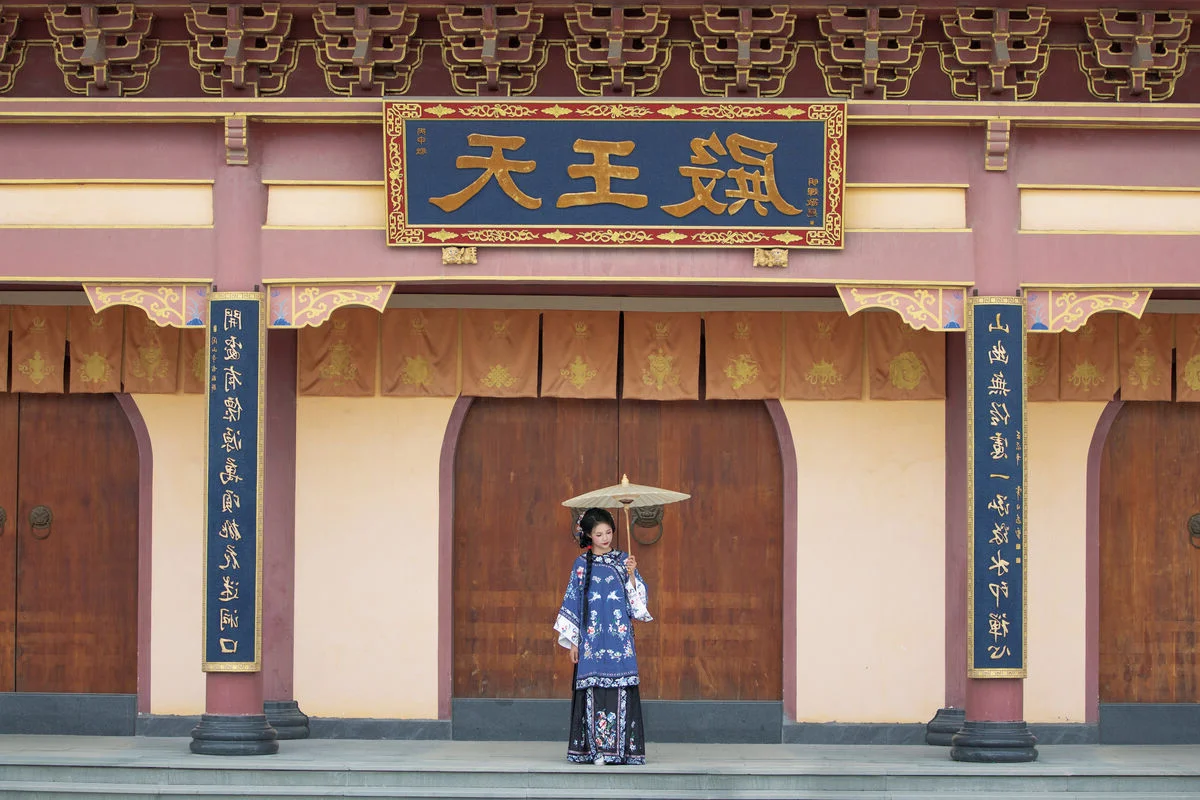 Timeless Elegance: Xin Xin in YiTuYu Art Language Vol.8883