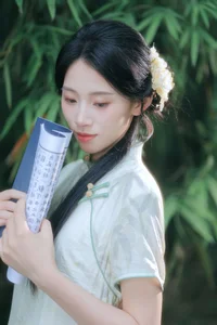 Captivating Aesthetic Photography in YiTuYu Art Language Vol.9886 Featuring Zhong Ting Er - image 11