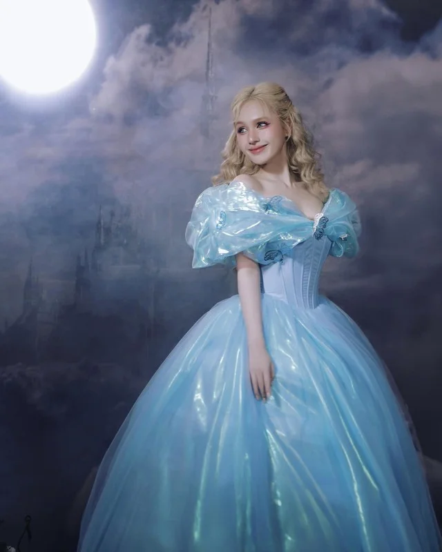 Xoài Non Transforms into a Real-Life Cinderella in Stunning New Photoshoot
