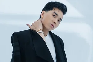 Rapper Karik Sparks Concern After Staggering Away from the Rap Viet Live Finale - image 4