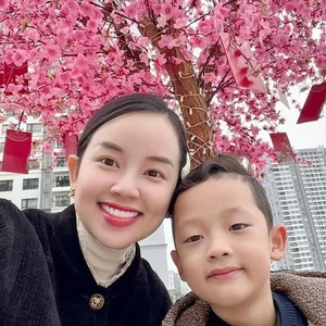 Former Vietnamese Hot Girl Ly Kute Announces Pregnancy with New Husband After Years as a Single Mother - image 1