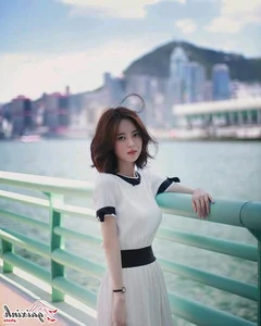 Yoon Seon Young: Discovering the Ethereal Beauty of the 'Fairy-Like' Icon - image 24