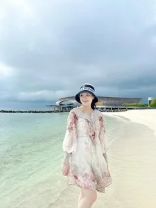 Quỳnh Anh - Vợ Duy Mạnh khoe túi hiệu trăm triệu: Cuộc sống xa hoa của nàng WAG - image 3