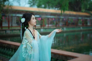 YiTuYu Art Language Vol.10070: Shi Qi Stunning Portrait Gallery (16P) - image 1
