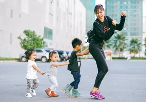 Runner-Up Diem Chau Handcrafts Mid-Autumn Lanterns for Her Five Children - image 0