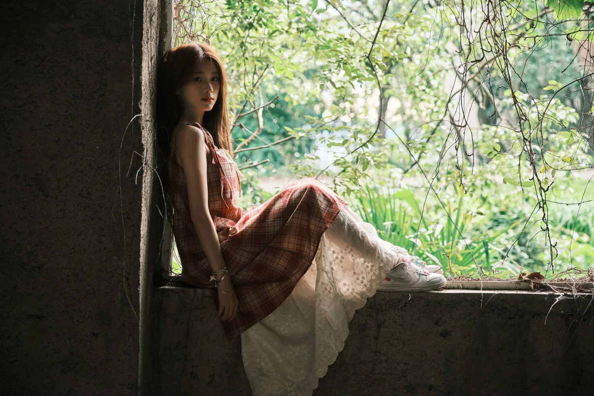YiTuYu Art Language Vol.7460 Featuring To Xiao Bei: Elegant Portrait Photography