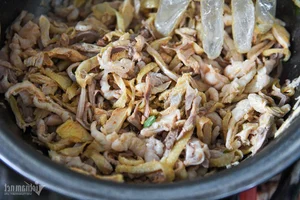 Authentic Chicken Pho at 42 Hang Dao: A 20-Year Hanoi Hidden Gem - image 0