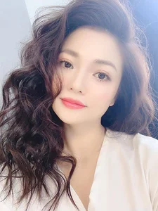 Actress Kieu Anh: 7 Years as a Single Mother and Her Modern Co-Parenting Success - image 5