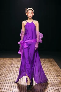 The Face Vietnam Champion Tu Anh Captivates with Asian Beauty - image 0