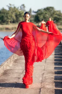 The Face Vietnam Champion Tu Anh Captivates with Asian Beauty - image 2