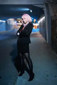 Coser Cien HamanOL: Captivating Pink-Haired Office Lady Cosplay by the City Lights - image 14