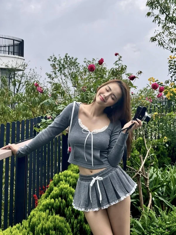 Celebrity Lifestyle: Tieu Vy’s Food Adventures and Mai Thu Huyen’s Global Travels