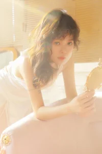 Ting Showcases Grace in YiTuYu Art Language Vol.6658 Gallery - image 0