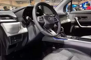 Toyota Veloz Hybrid: The Ultra-Efficient MPV Heading to Vietnam - image 2