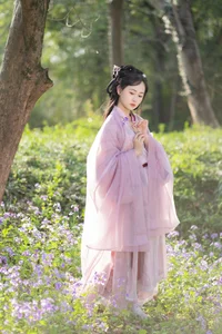 YiTuYu Art Language Vol.5882 Featuring Jiao Yi Zhi Sui Sui Photo Collection - image 10
